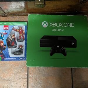 XBox Xbox 1 With Disney Marvel Superhero Bundle